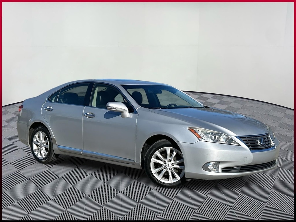 2012 Lexus ES Base's photo