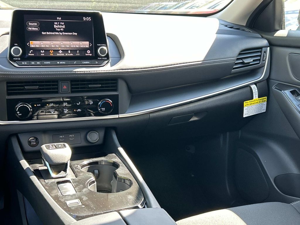 2026 Nissan Rogue S - Photo 21