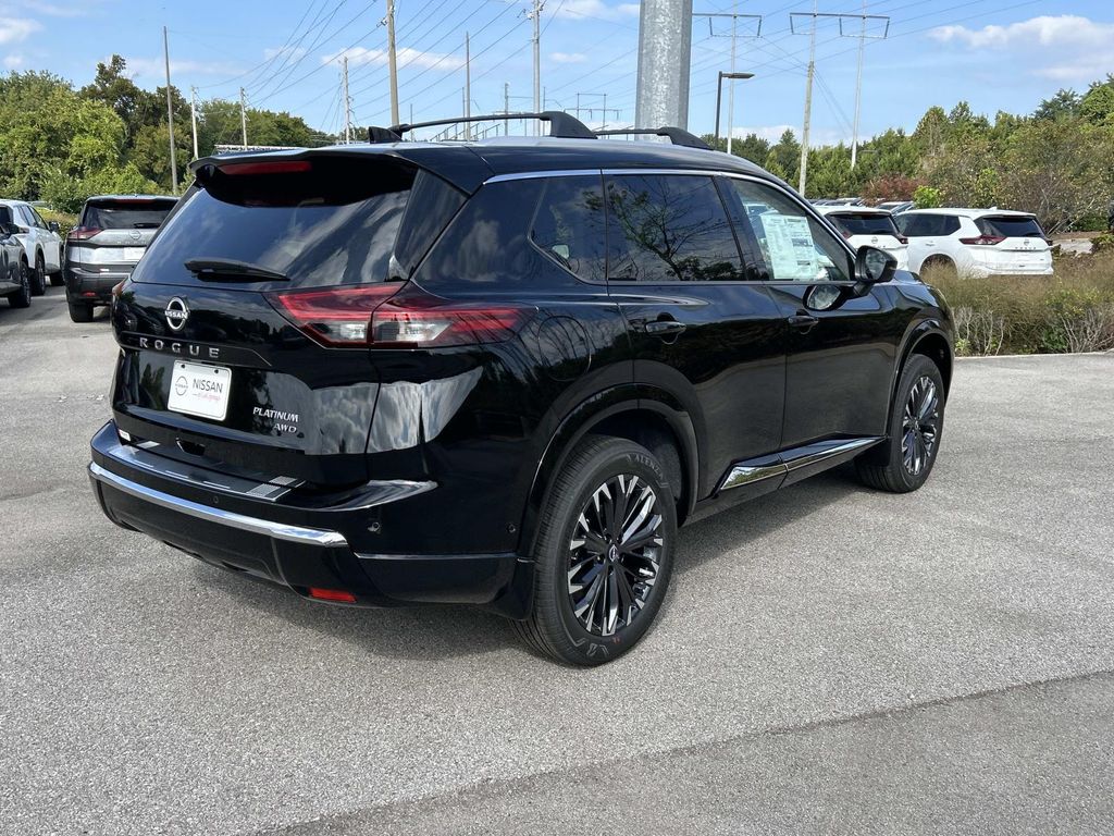 2026 Nissan Rogue Platinum - Photo 7