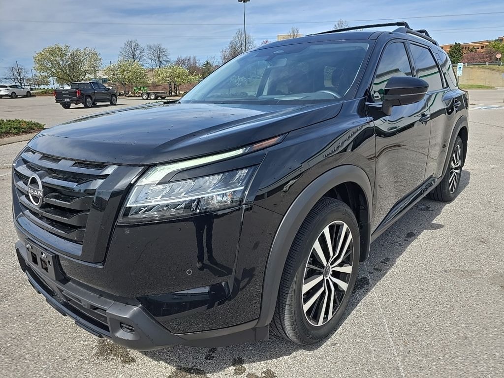 Certified 2023 Nissan Pathfinder Platinum SUV