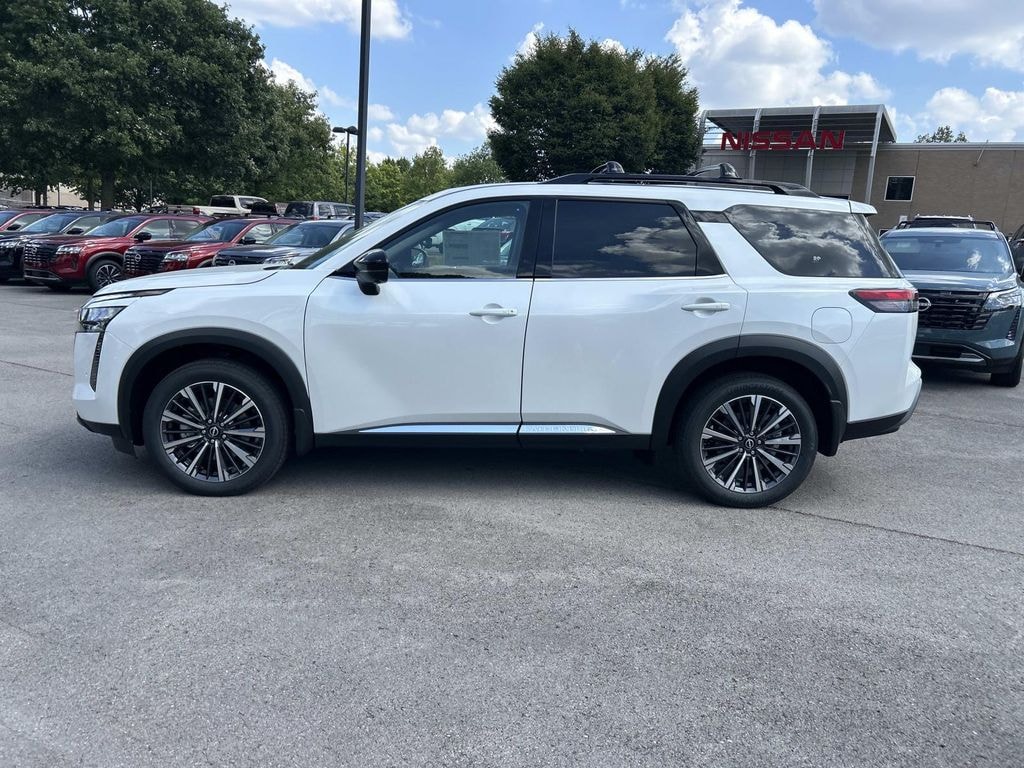 New 2026 Nissan Pathfinder Platinum SUV