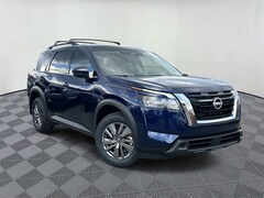 2025 Nissan Pathfinder SV SUV