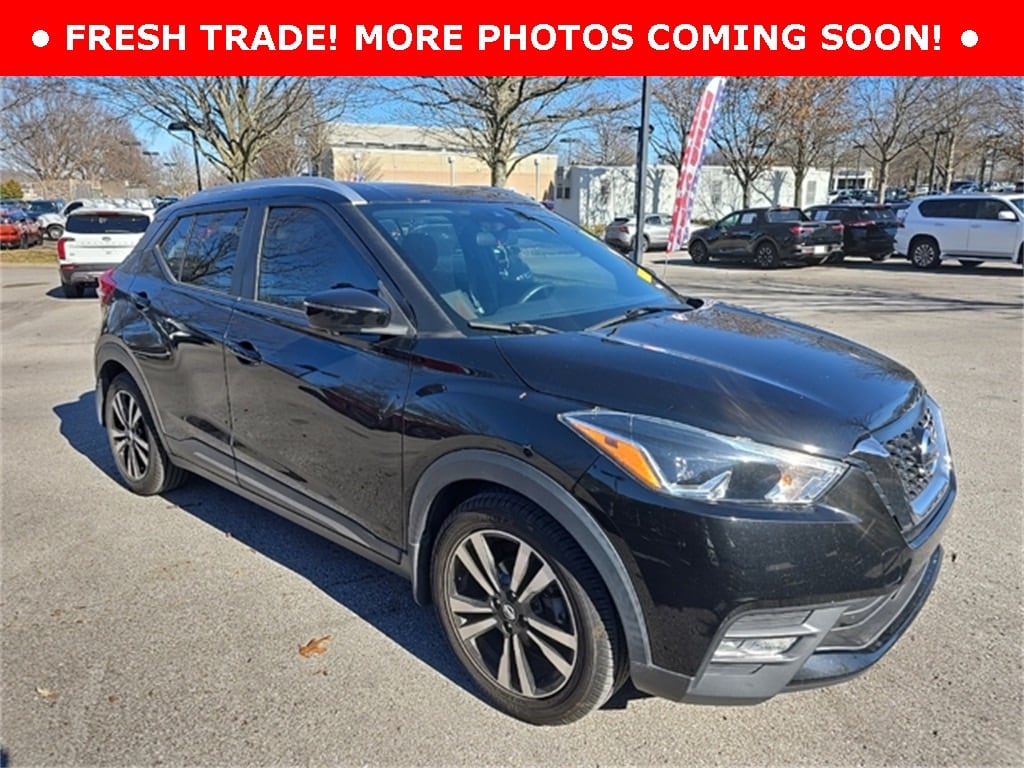 2020 Nissan Kicks SR