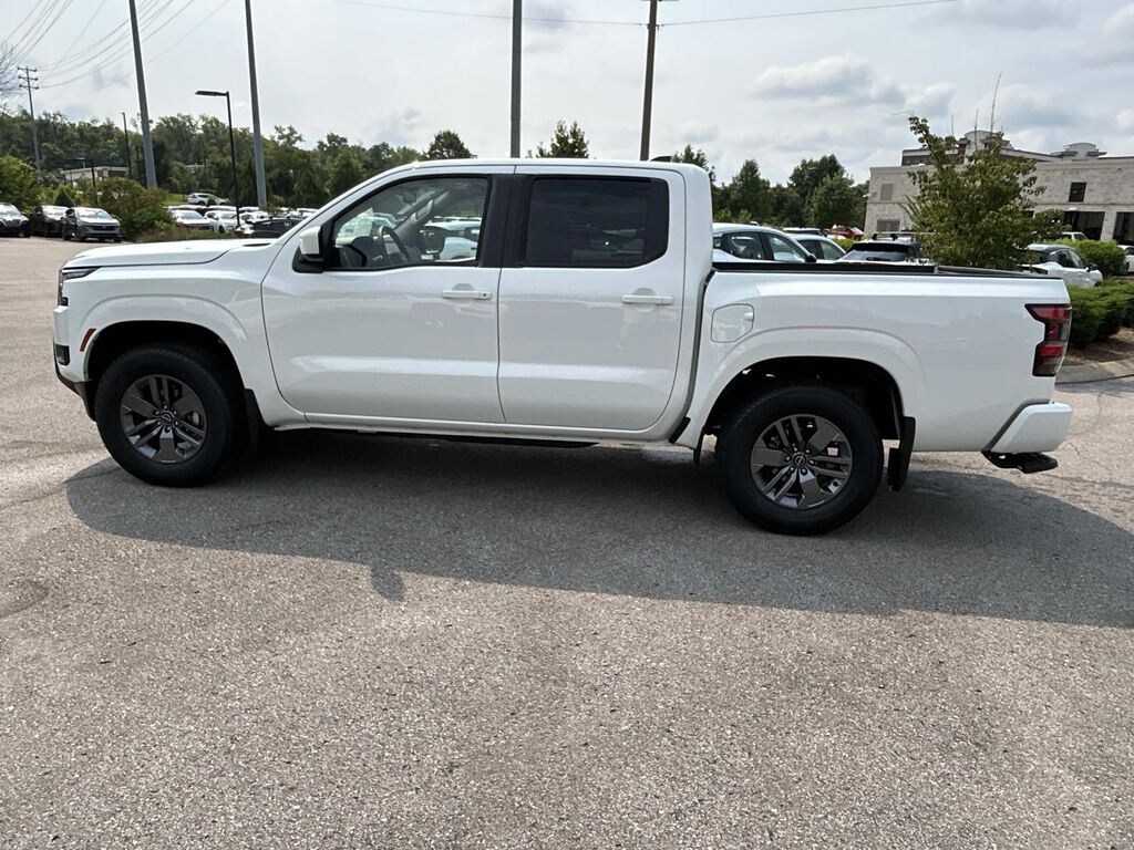 New 2026 Nissan Frontier SV Truck Crew Cab