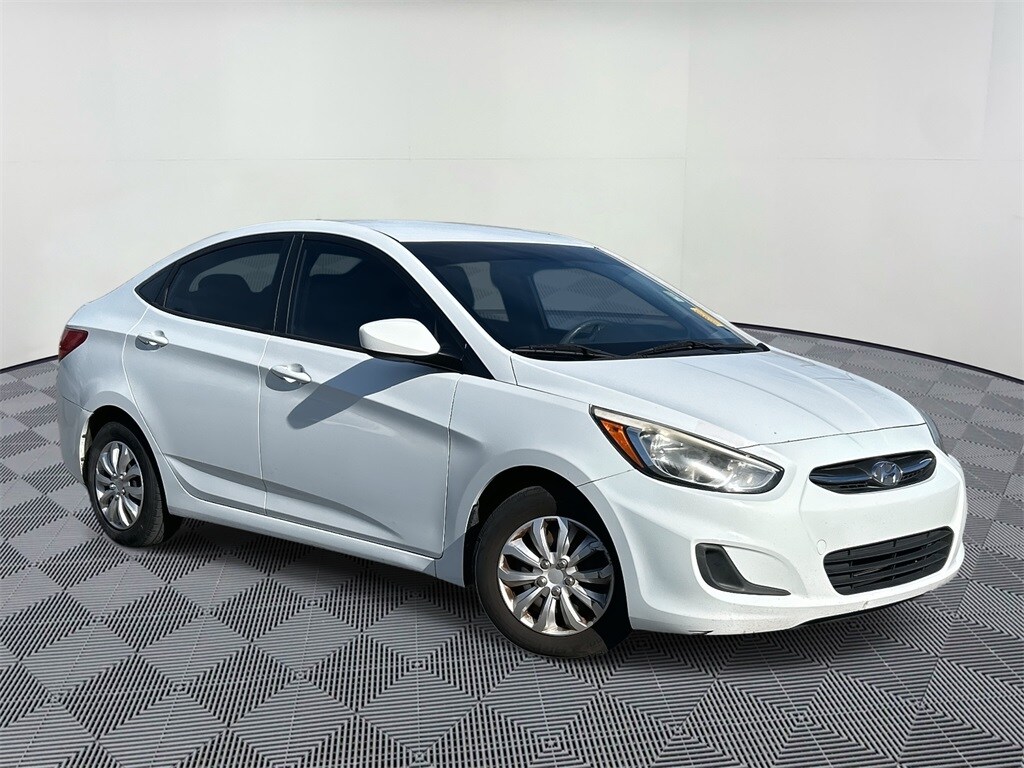 2015 Hyundai Accent GLS's photo