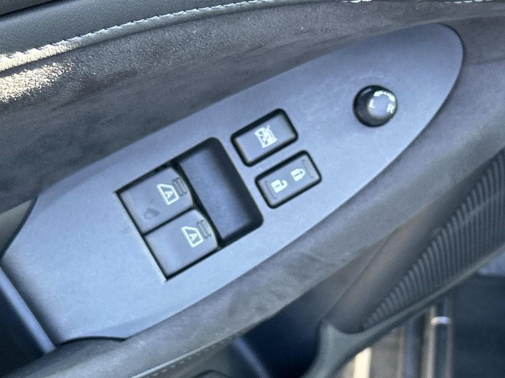 2025 Nissan Z Performance - Photo 16