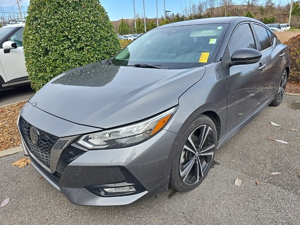 2021 Nissan Sentra SR photo 4
