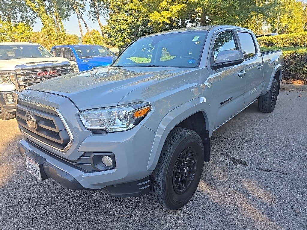 2020 Toyota Tacoma SR5 photo 3