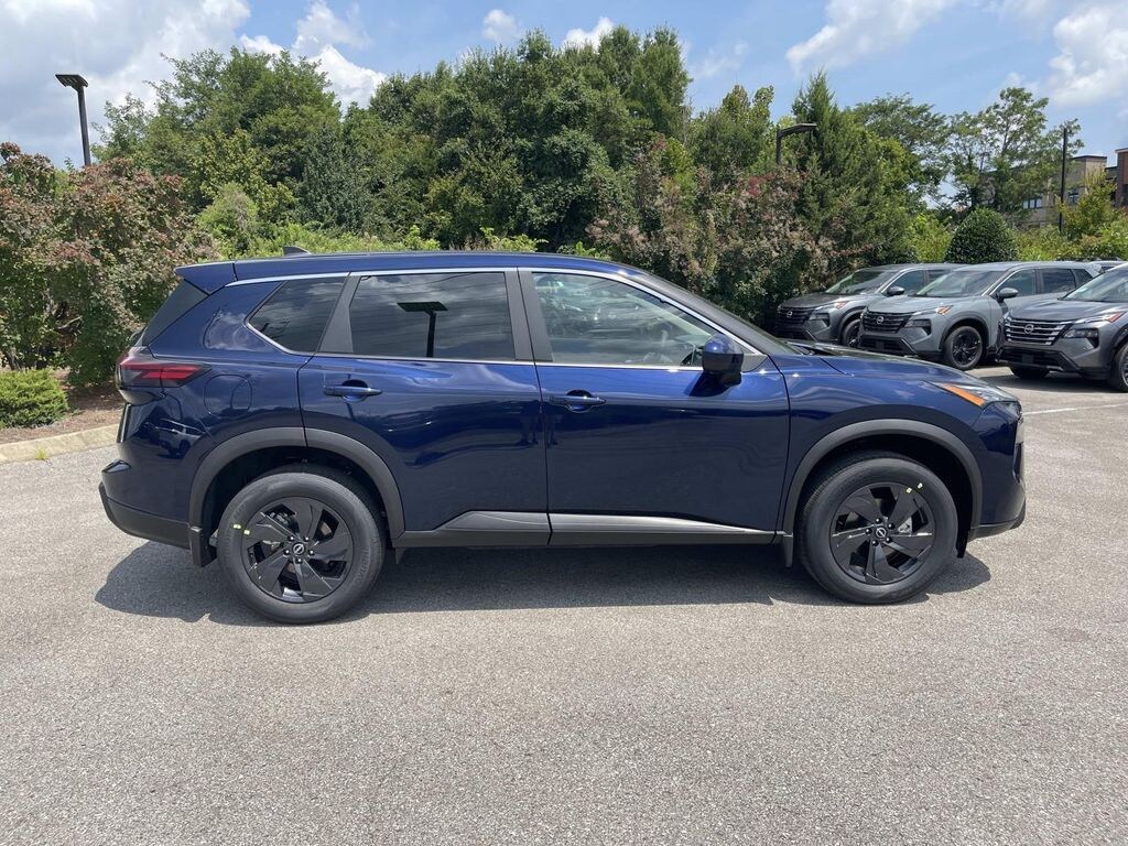 New 2026 Nissan Rogue SV SUV