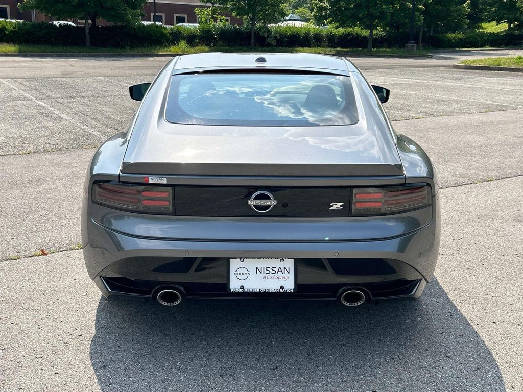 2025 Nissan Z Performance - Photo 6