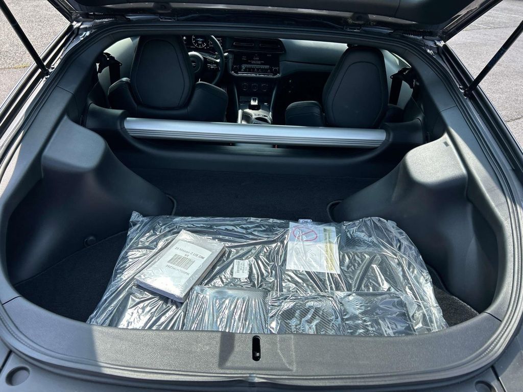 2025 Nissan Z Performance - Photo 12