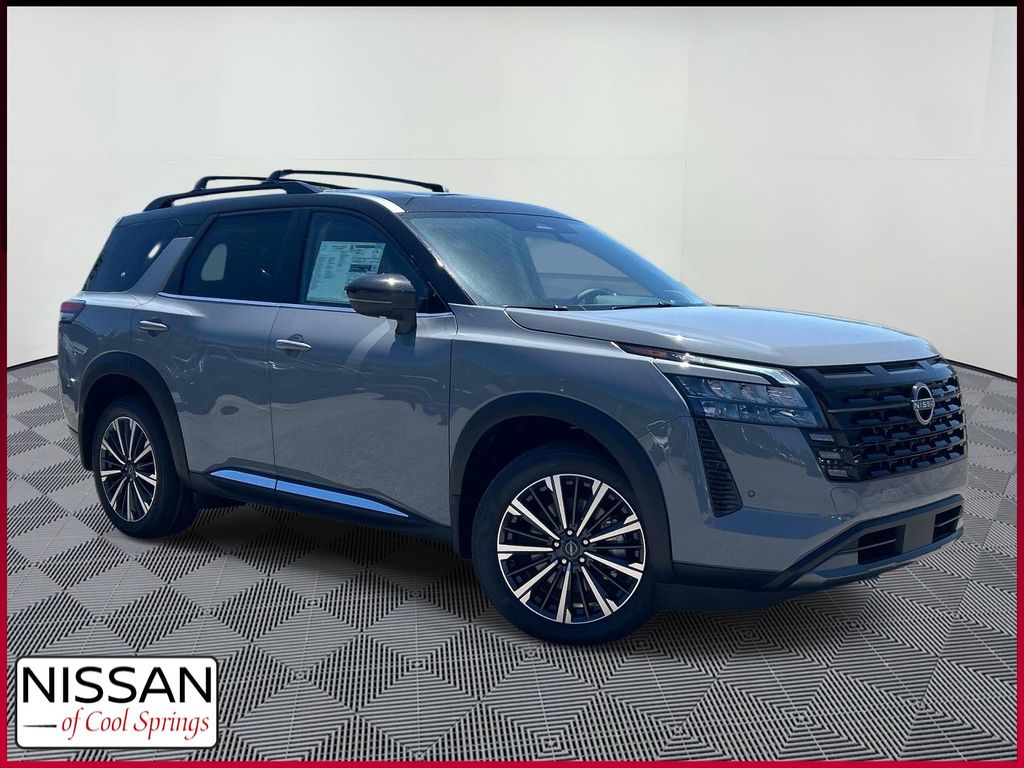 2026 Nissan Pathfinder Platinum 4WD's photo