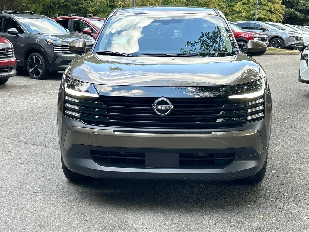 2025 Nissan Kicks SV photo 2