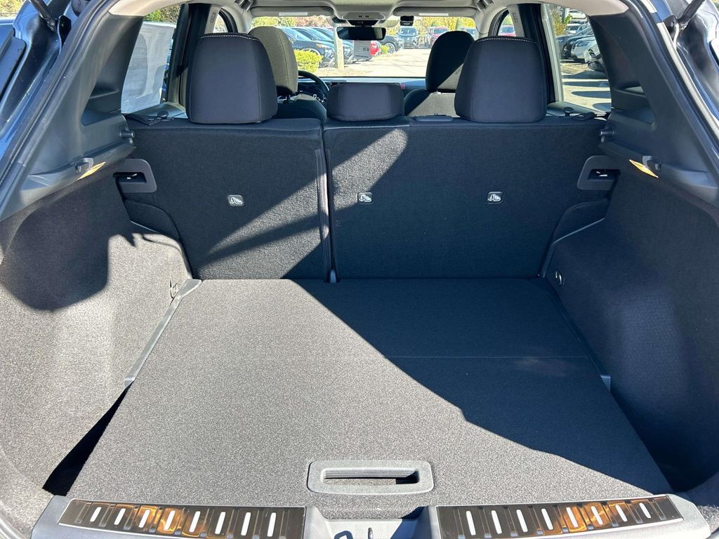 2026 Nissan KICKS SV - Photo 12