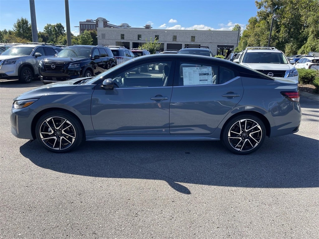 New 2025 Nissan Sentra SR Sedan