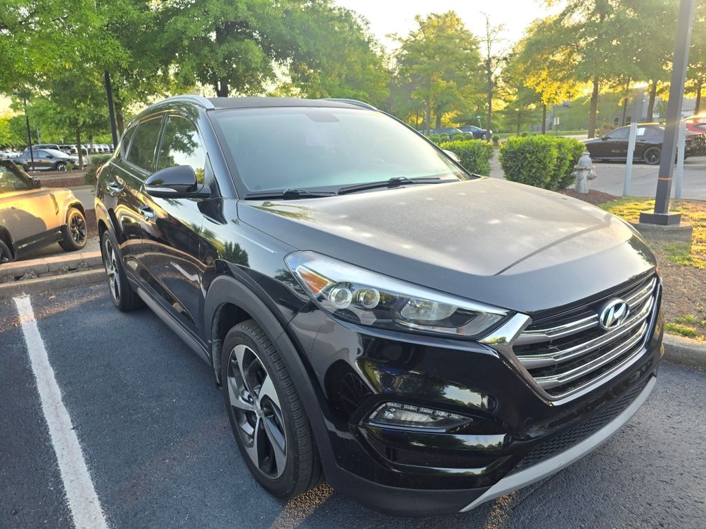 2017 Hyundai Tucson Limited FWD's photo