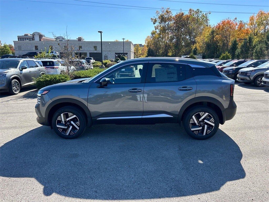 2026 Nissan Kicks SV photo 4