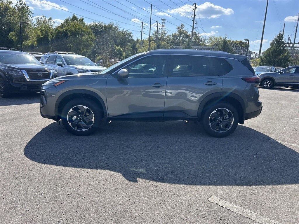 2026 Nissan Rogue SV photo 4