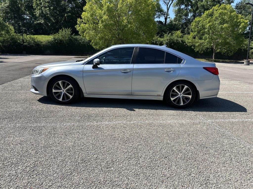 Used 2017 Subaru Legacy 2.5i Limited with Sedan