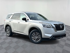 2025 Nissan Pathfinder S SUV