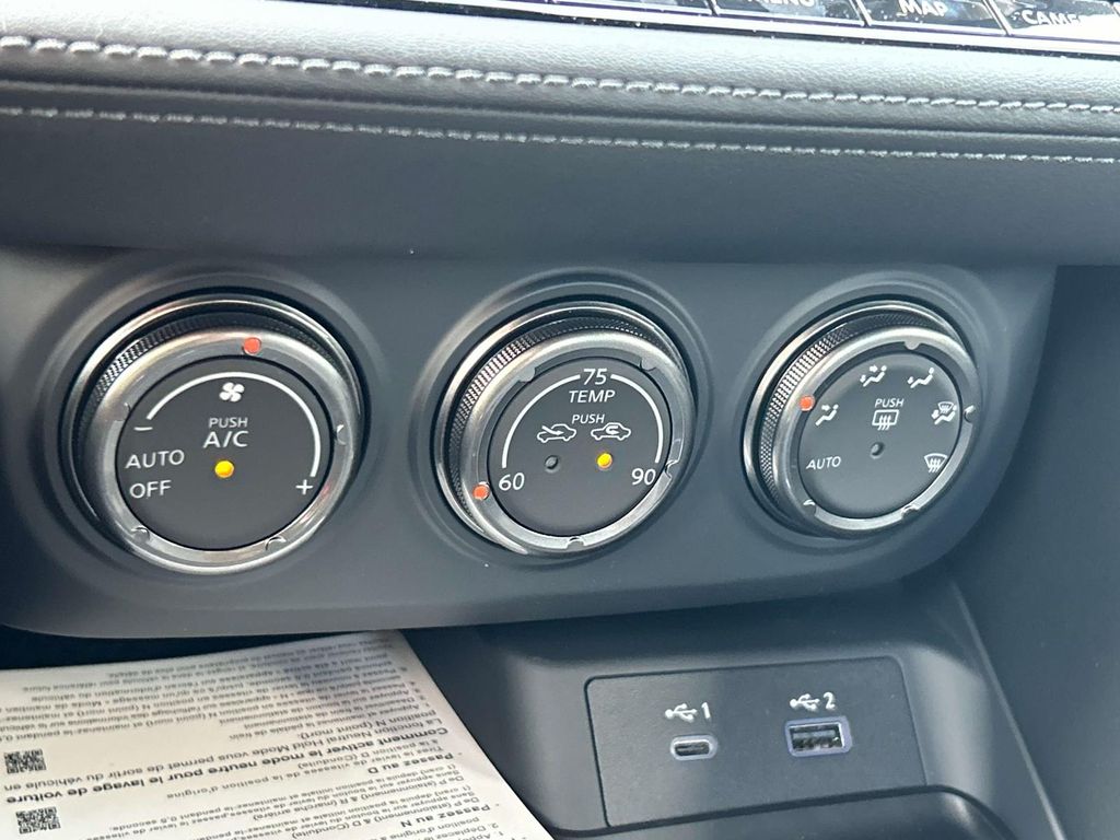 2025 Nissan Z Performance - Photo 27