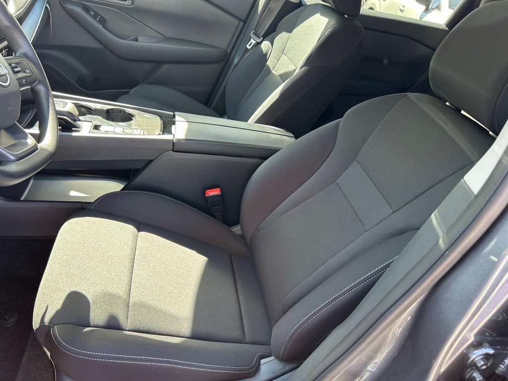 2026 Nissan Rogue S - Photo 14