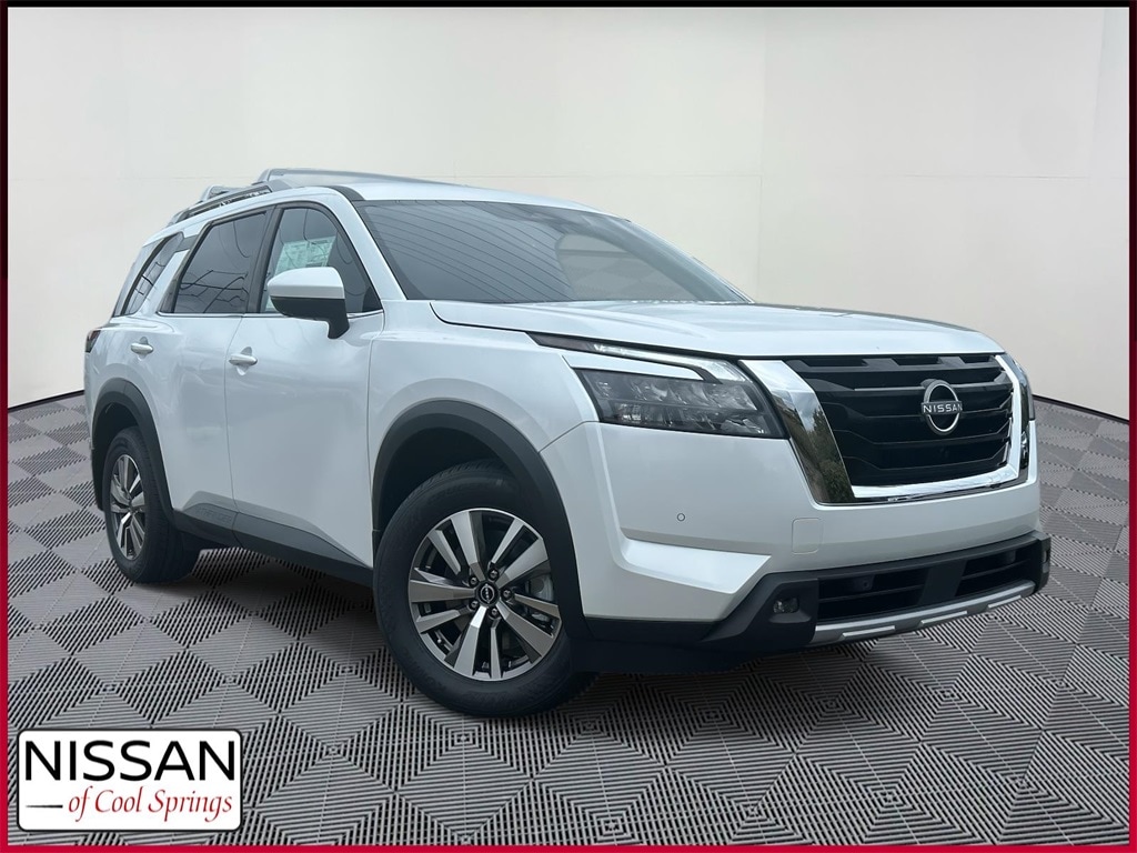 New 2025 Nissan Pathfinder SL SUV
