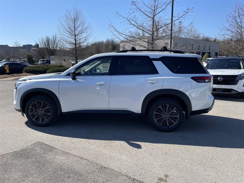 New 2026 Nissan Pathfinder SL SUV