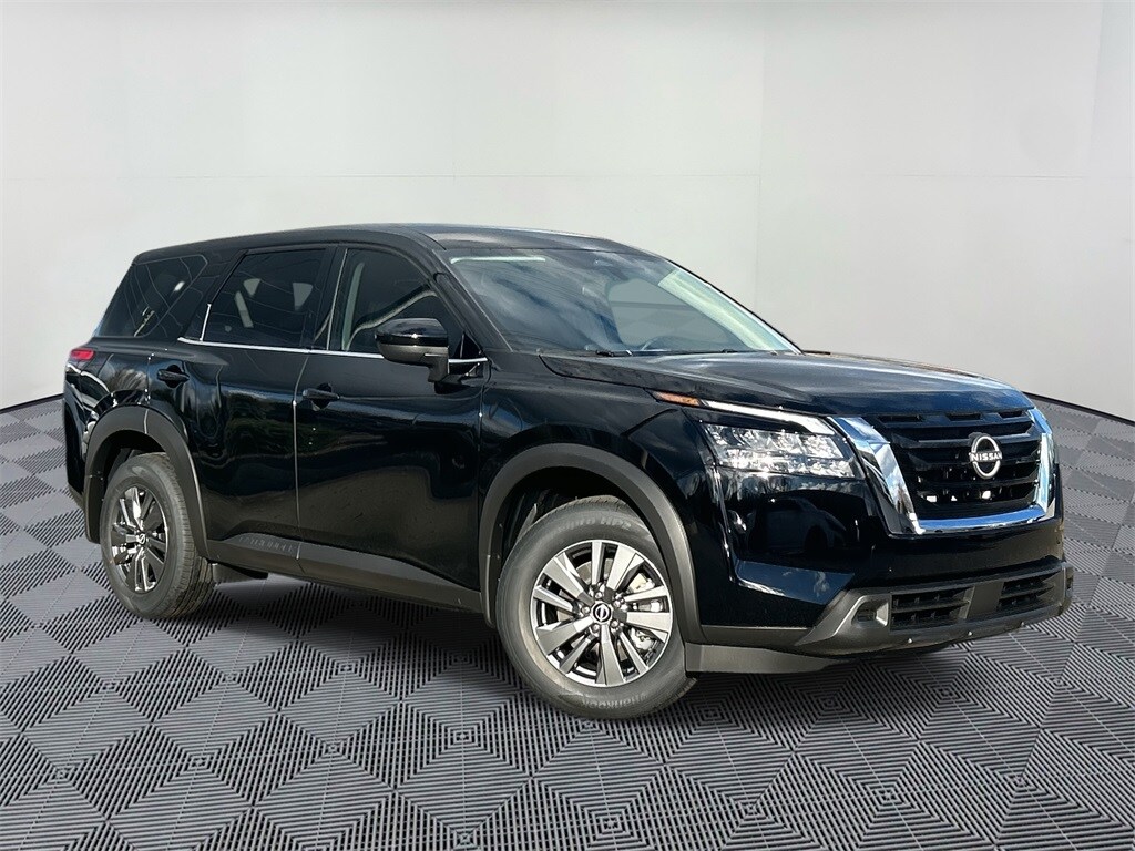 New 2025 Nissan Pathfinder S SUV