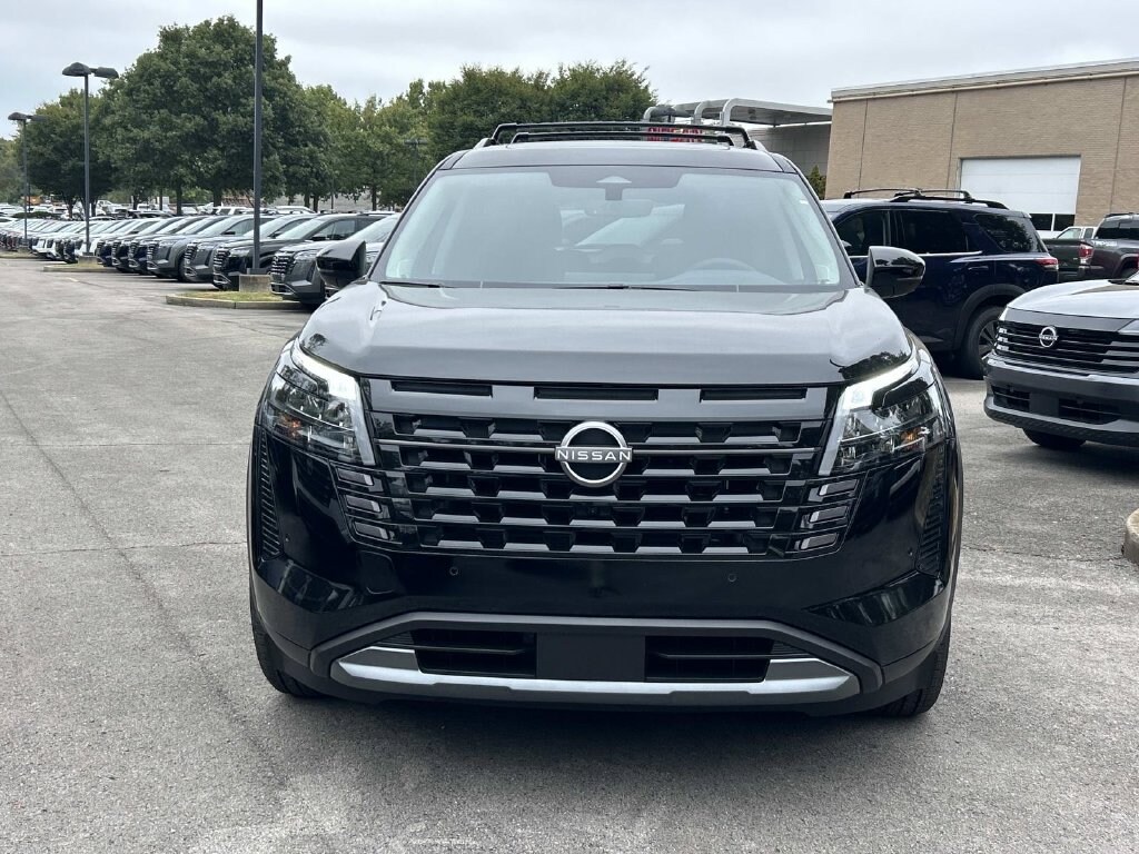 New 2026 Nissan Pathfinder SL SUV