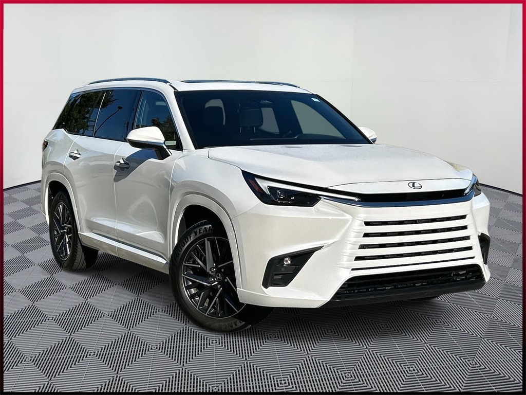 2025 Lexus TX Premium's photo