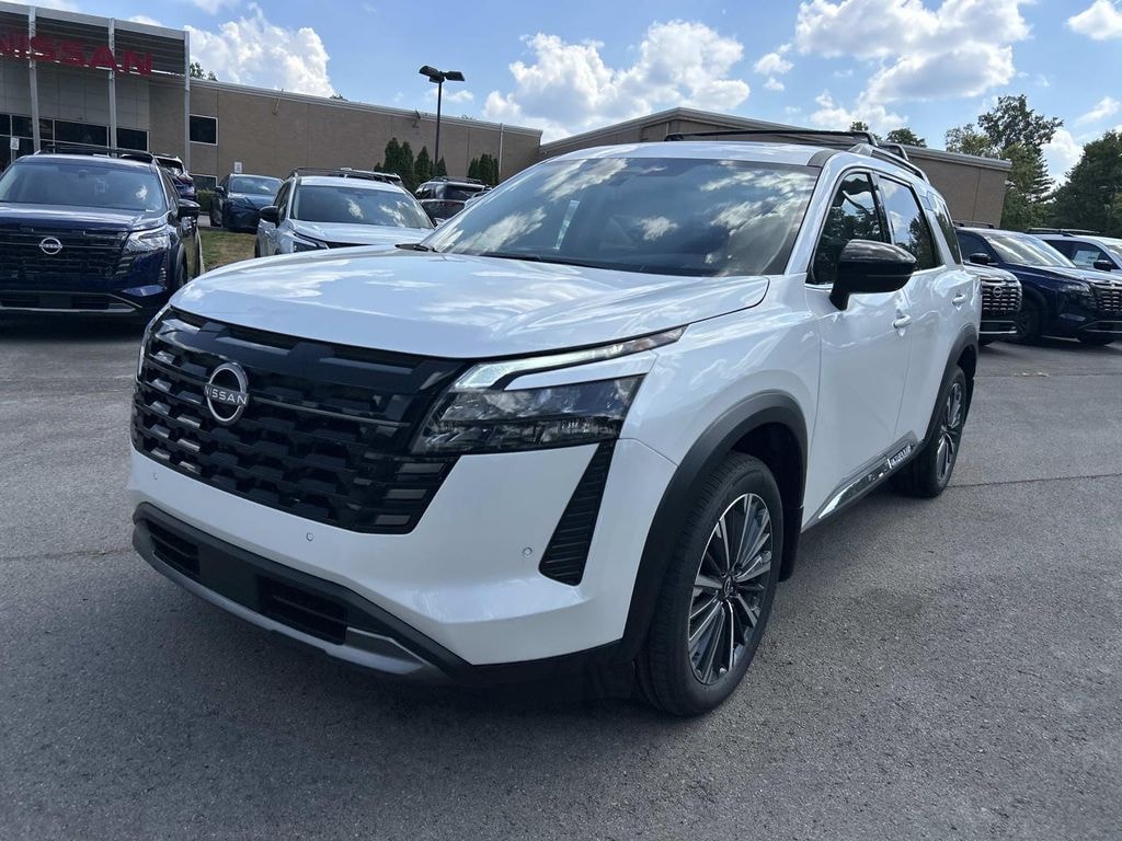 New 2026 Nissan Pathfinder Platinum SUV