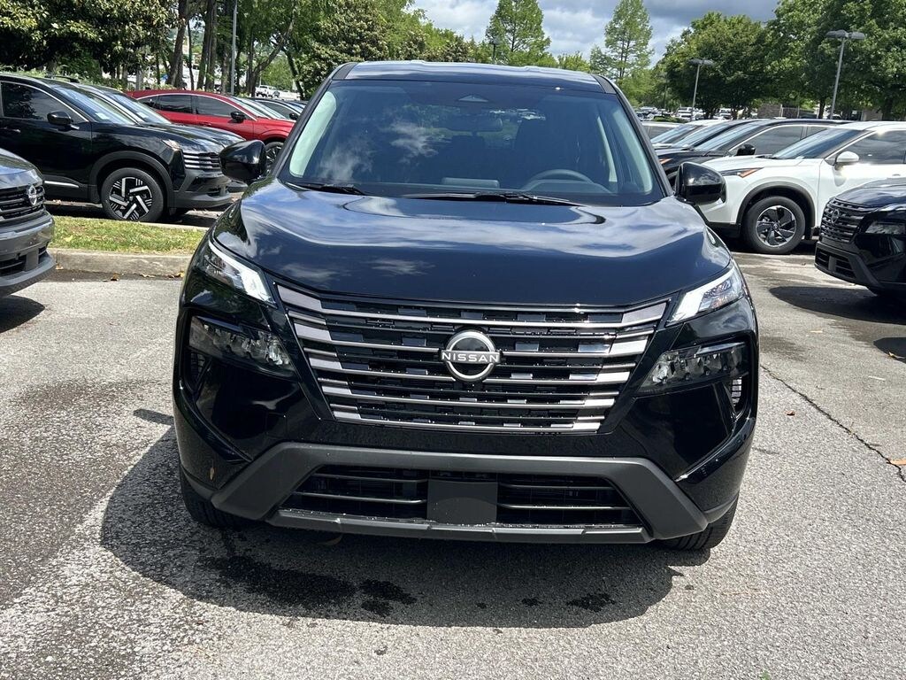 New 2026 Nissan Rogue SV SUV