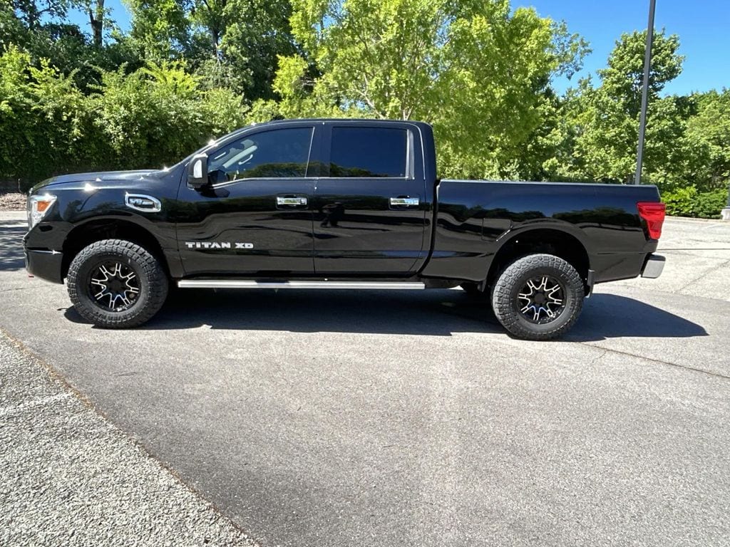 Used 2017 Nissan Titan XD SV Gas Truck Crew Cab