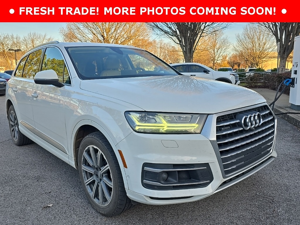 2019 Audi Q7 Premium Plus's photo