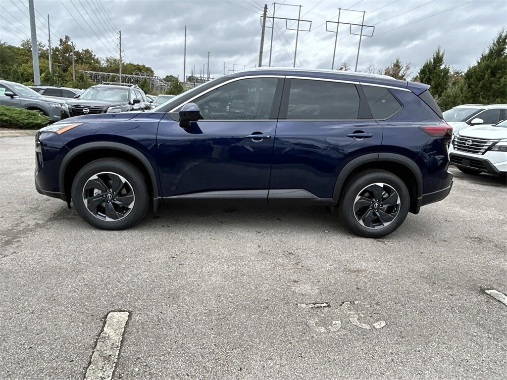 2026 Nissan Rogue SV photo 2