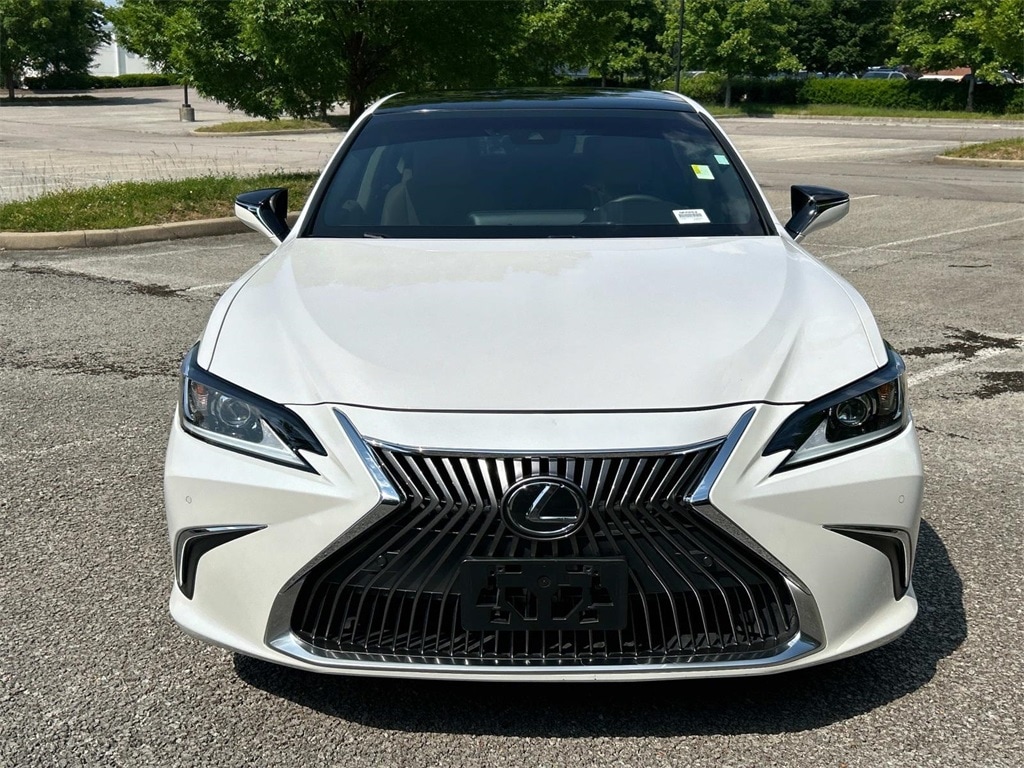 Used 2019 Lexus ES 350 with VIN 58ABZ1B18KU034424 for sale in Franklin, TN