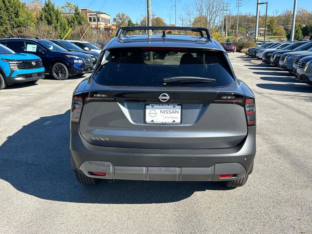 2026 Nissan KICKS SV - Photo 6