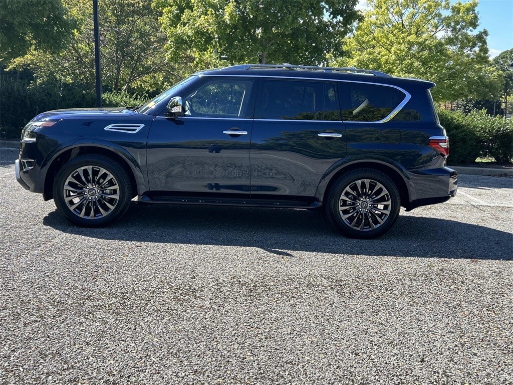 2024 Nissan Armada Platinum photo 3