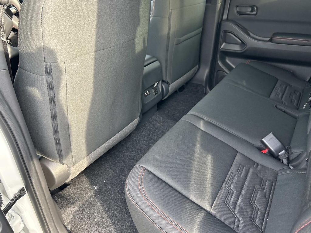 2026 Nissan Frontier PRO-4X - Photo 19