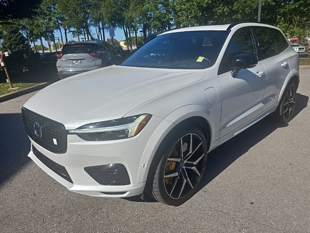 2021 Volvo XC60 R-Design Polestar photo 4