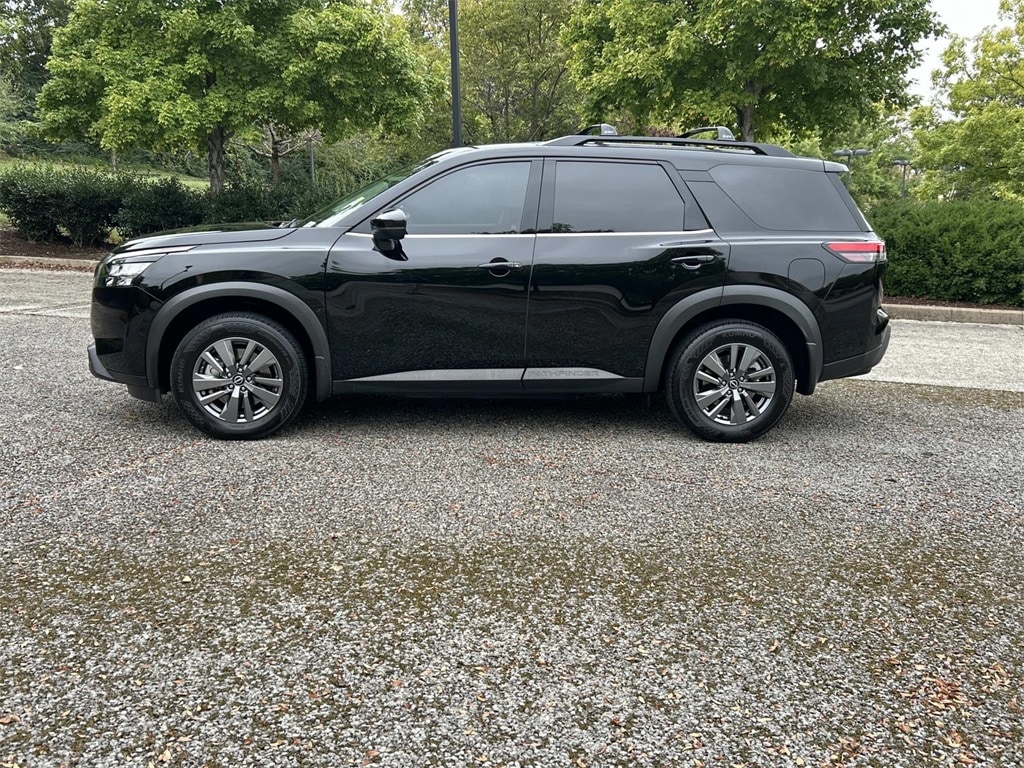 Certified 2024 Nissan Pathfinder SV SUV