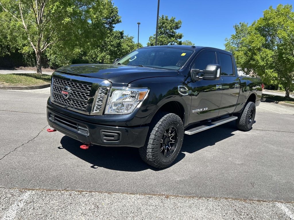 Used 2017 Nissan Titan XD SV Gas Truck Crew Cab