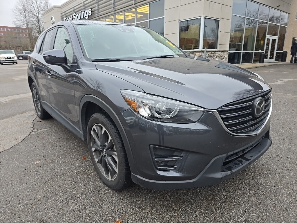 2016 Mazda CX-5 Grand Touring photo 2