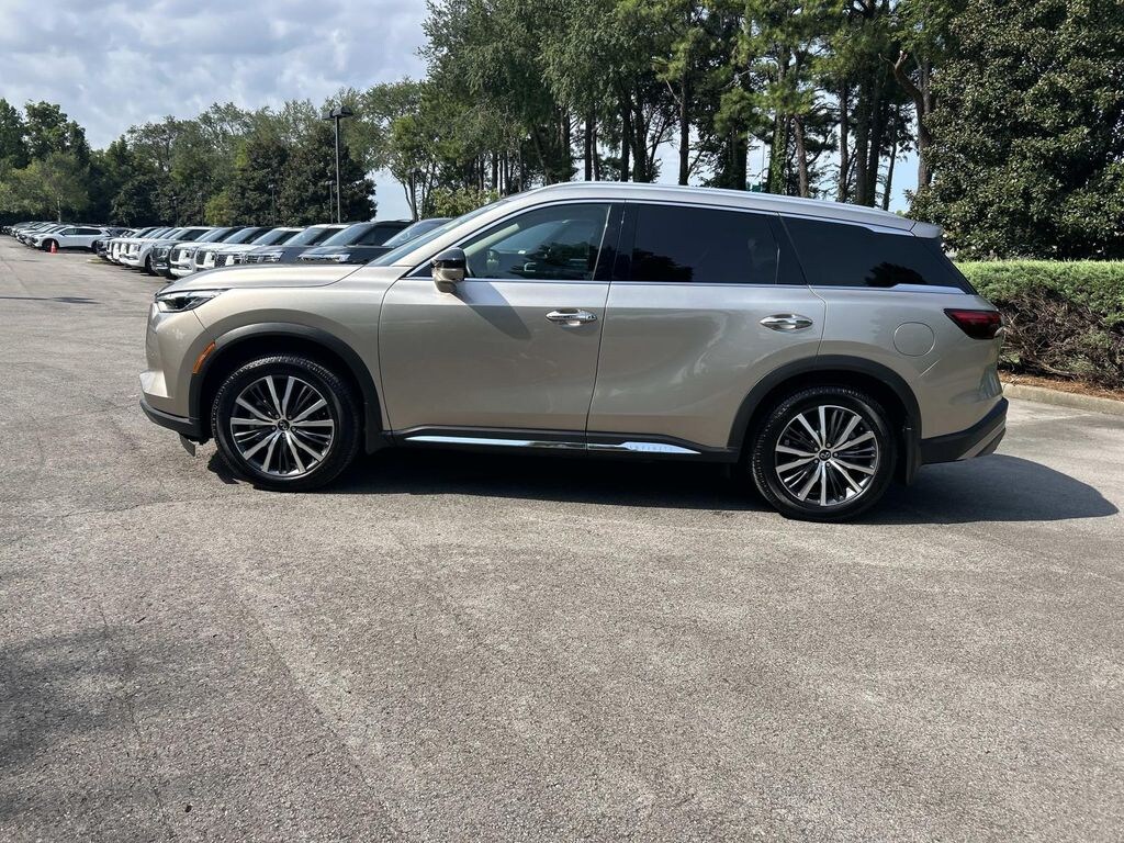 Used 2023 INFINITI QX60 SENSORY SUV