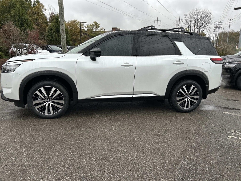 New 2025 Nissan Pathfinder Platinum SUV