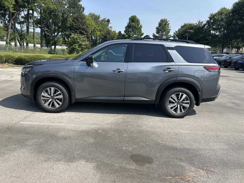 New 2026 Nissan Pathfinder SL SUV