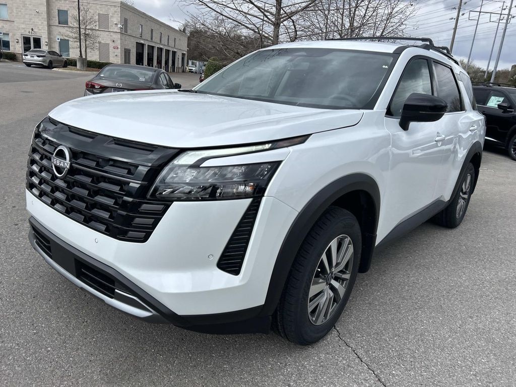 New 2026 Nissan Pathfinder SL SUV