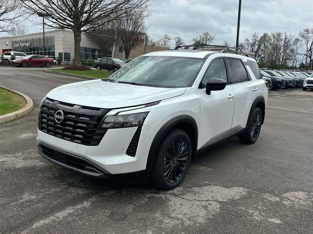 New 2026 Nissan Pathfinder SL SUV
