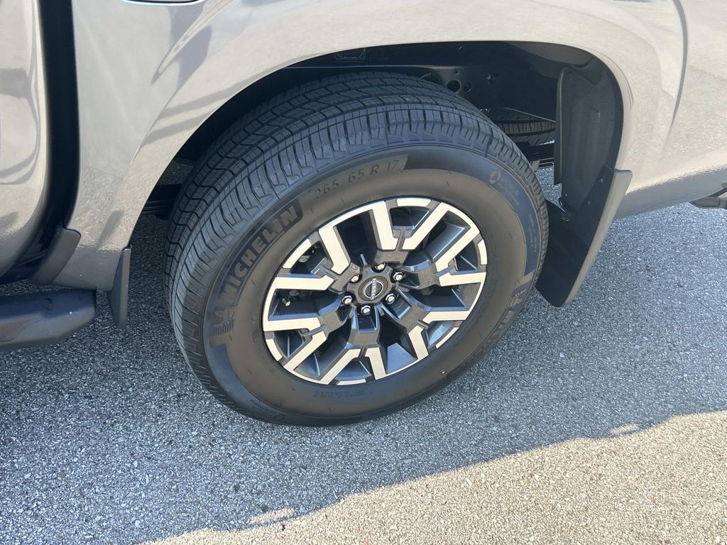 2026 Nissan Frontier SV - Photo 13